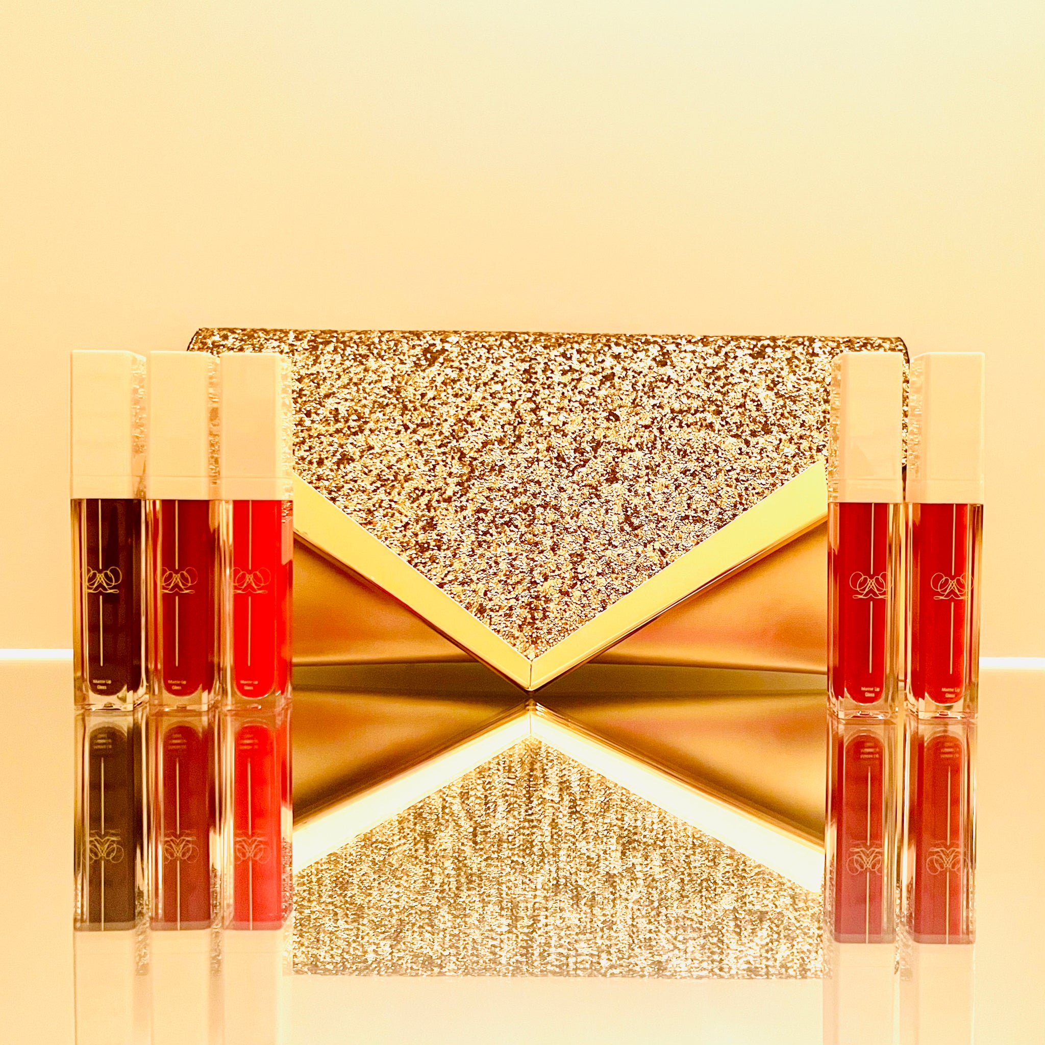 THE MIRACLE COLLECTION GIFT SET the-miracle-collection-gift-set